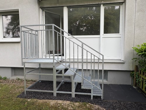 Escalier extérieur acier - extérieur,