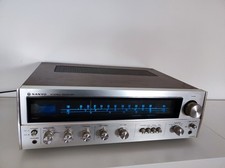 Amplificateur receiver SANYO DCX-2000L avec défaut