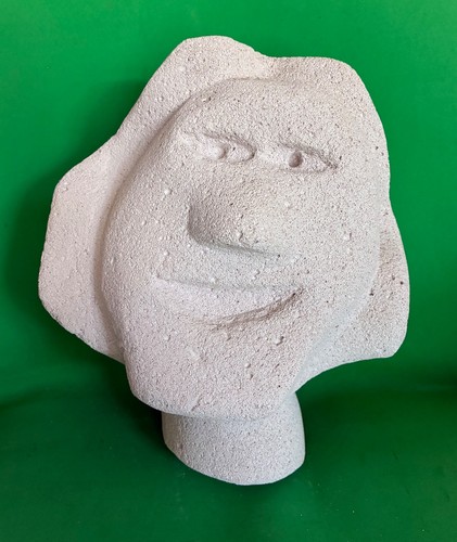 Sculpture visage féminin - -,