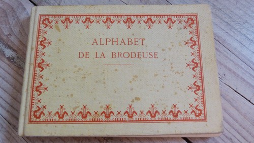 Alphabet brodeuse - alphabet,