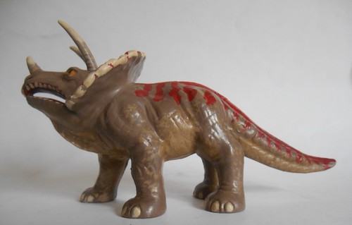 Starlux ph8 triceratops - ,