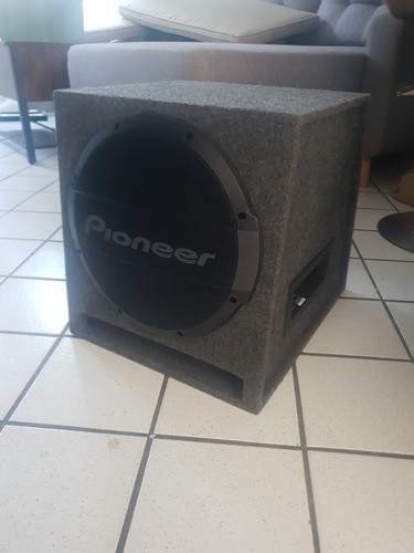 Caisson basse pioneer - de,