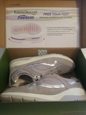 EARTH ORIGINS WOMEN'S SNEAKERS