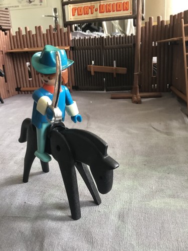 Playmobil cavalier nordiste
