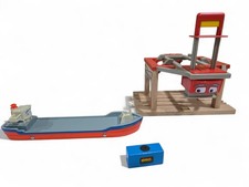 Vintage BRIO Wooden Railway Clayton Crane #32732 & Chester Container Ship 32718