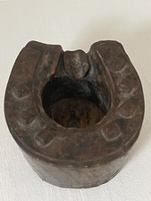 Cendrier Bois en forme de Fer