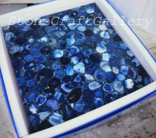 Table pierre agate - en, bleue