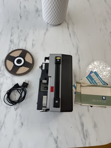 Projecteur cinema vintage - projecteur,