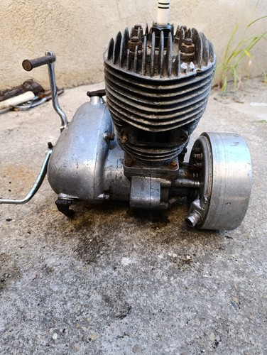 Moteur pour moto de - moteur,