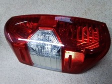 Toyota Tundra II 2018 Feux