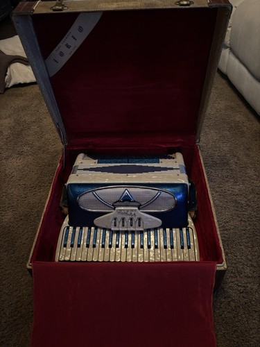 Lorio piano accordion - lorio,
