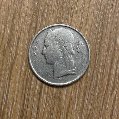 Pièce ancienne cinq 5 - ancienne, ❤️