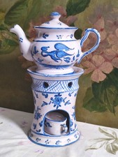 TISANIÈRE EN FAÏENCE MARTRES