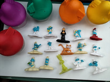 15  Schtroumpfs  + 5 maisons