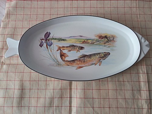 Vintage staub fish - staub, cast