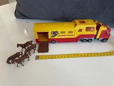 Majorette 3000 Series - Texas Rodeo Horse Transport Truck 1/60 (4 Horsepower)