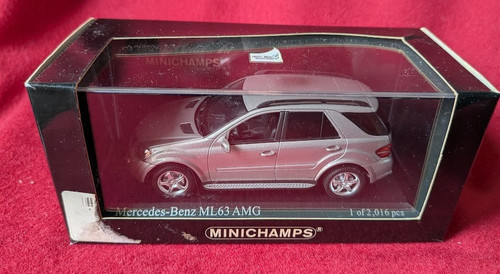 Minichamps mercedes benz ml63 - mercedes-benz,