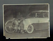 AV7- Photo Originale Bien Public - Accident de voiture & Mobylette - C1960