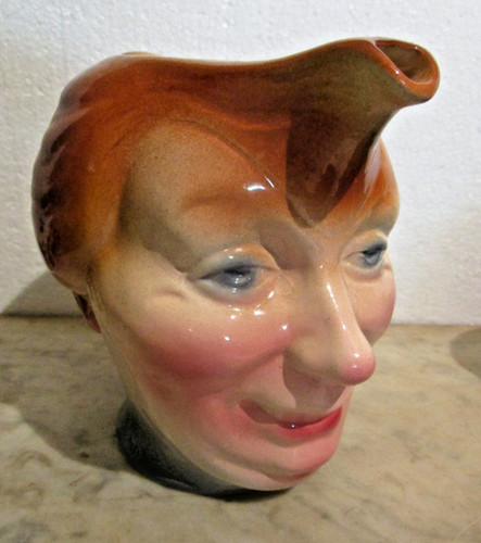 Pichet broc anthropomorphe - broc,