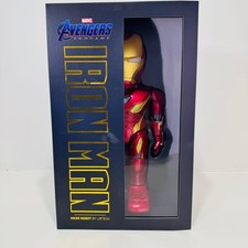 Toys R Us Edition IRON MAN