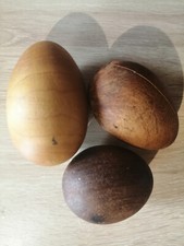 3 oeufs à repriser en bois