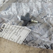 Tirette de robinet d'essence