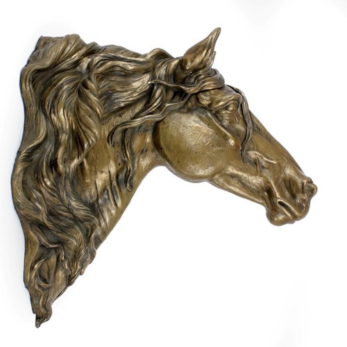 Cheval frison en - cheval,