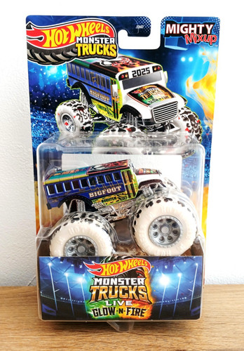 Hot wheels monster trucks live - monster,