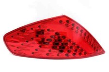 Feu arrière feu arrière feu