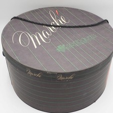 Boîte À Chapeau En Carton Du Magasin De Département Rosenbaum