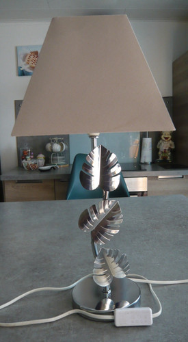 Lampe pied metal feuille - lampe,