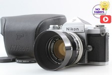 avec étui en cuir [N comme