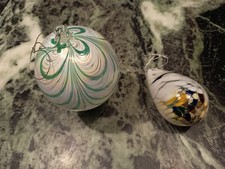 2 Anciennes Boules De Noël