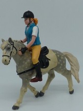 FIGURINE PVC PERSONNAGE