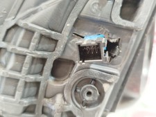 021070 rétroviseur droit