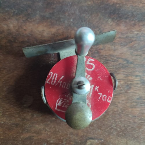 Ancien mini moulinet - de, cm