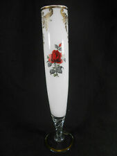 SUBLIME WHITE SOLIFLORA VASE WITH RED ROSES IN ITALIAN / ITALY OPALINE