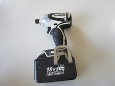 MAKITA CORDLESS SCREWDRIVER WITH BATTERY