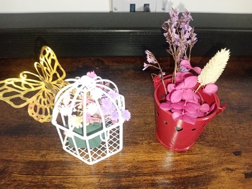 Cage papillon avec fleurs - cage,