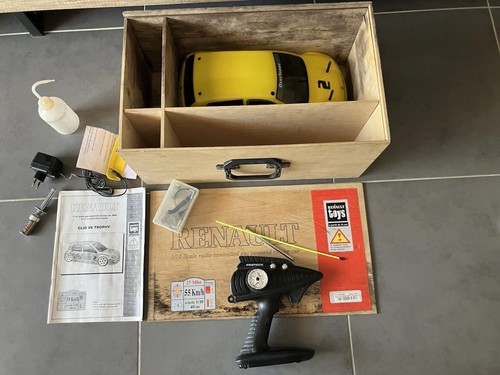 Voiture thermique 10 clio - thermique,