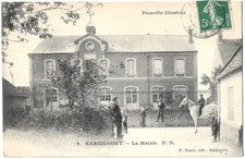 FR02 HARGICOURT Mairie animee cheval enfant