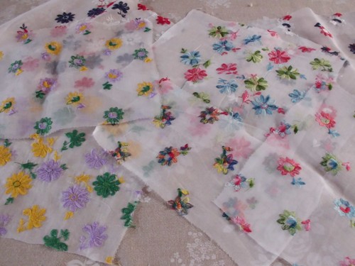Lot petits coupons tissu - de, de