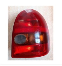 1  Feu arrière Droit Chatenet