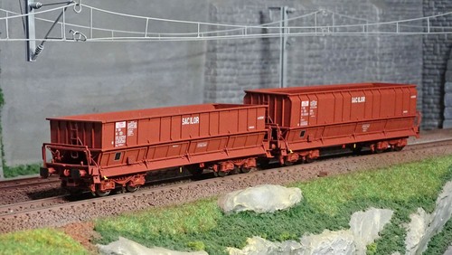 Models 32300 set 2 - ls,