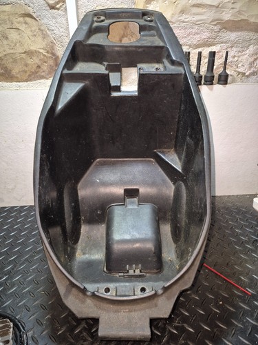 Coffre selle keeway - de, 125