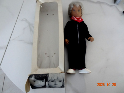 Poupée ancienne sasha - ,