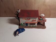 JOUEF HO. MAQUETTE LE CAFE DE ROSE, VEHICULE BUSCH, PERSONNAGE, ACCESSOIRES 
