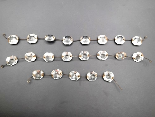 Lot pampilles en cristal - ,