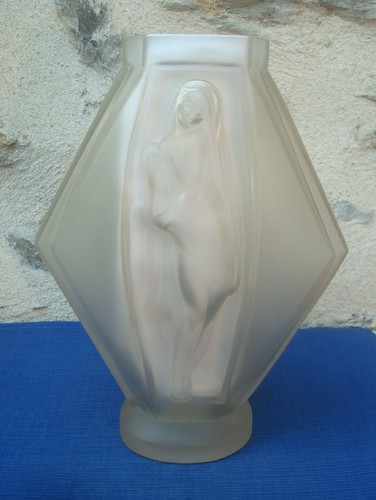 V71 rare vase art - v71,