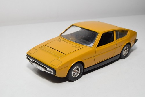 B45 bburago burago 0124 - b45, 1:24
